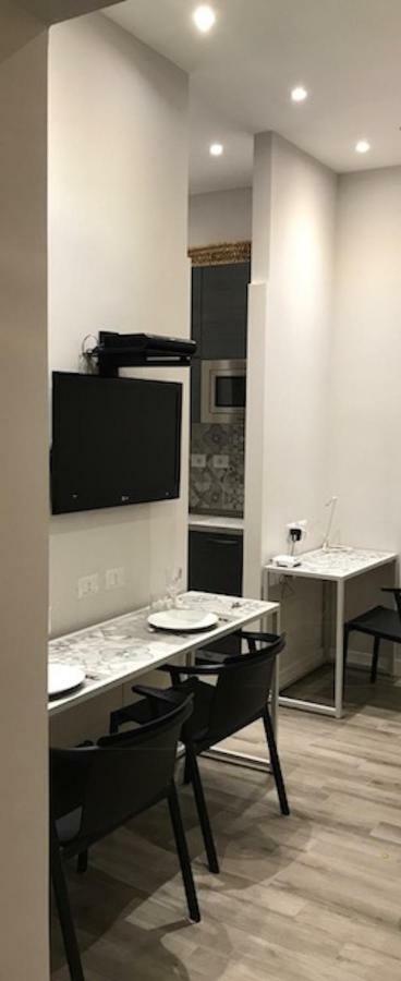Rome Studio Rental Luaran gambar